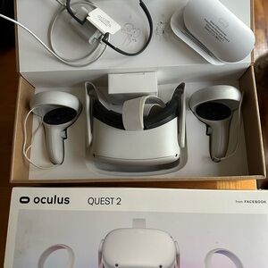 Oculus Quest 2 VR Headset - White
